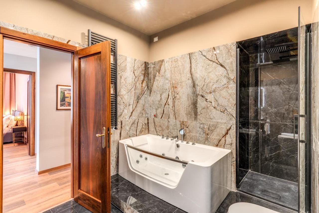 Downtown Srl - Cinque Terre Dream Apartment La Spezia Bagian luar foto